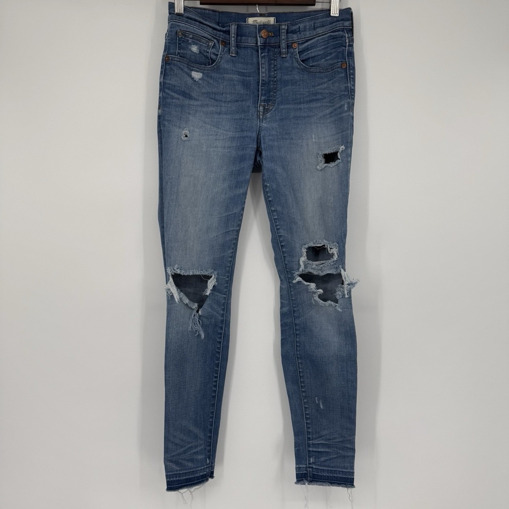 Madewell 9" High Rise Skinny Stretch High‎ Rise Distressed Jean Size 27 Raw Hem